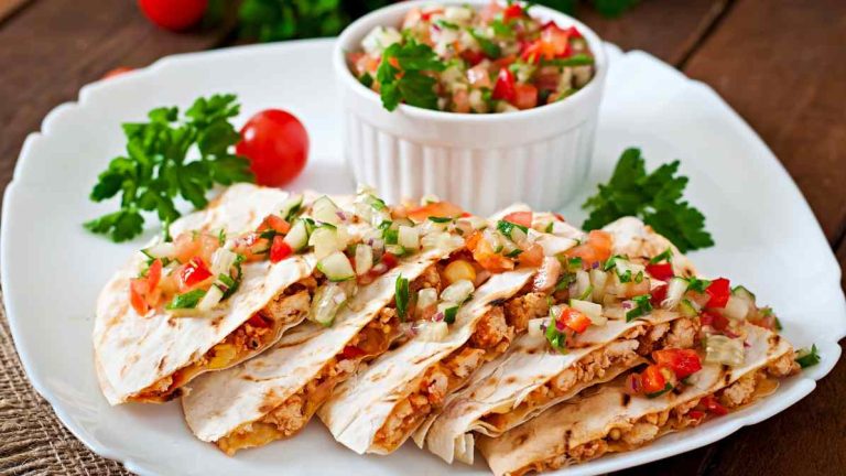 Crunchy Southwestern Chicken Wrap